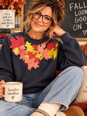 VTG Tultex Fall Leaves Sweatshirt L Teacher Core Grandma Core Autumn Cozy Chic